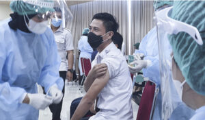 Vaksin Tenaga Kesehatan RSUD Labuang Baji Tahap 1