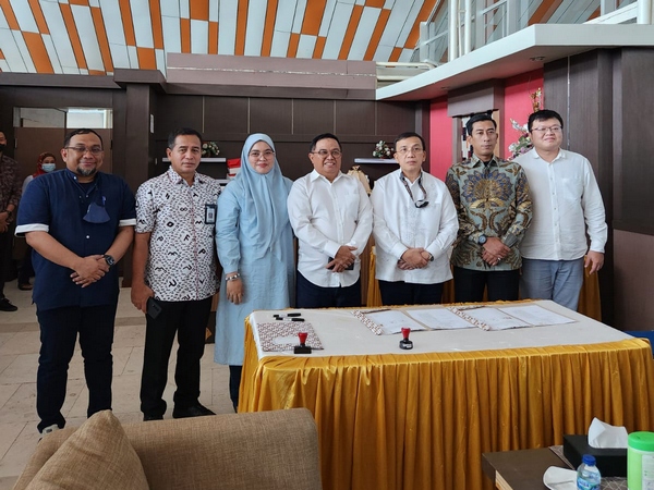 Direktur RSUD Labuang Baji tanda tangani MOU terkait Percepatan Digitalisasi Informasi Pelayanan Kesehatan.