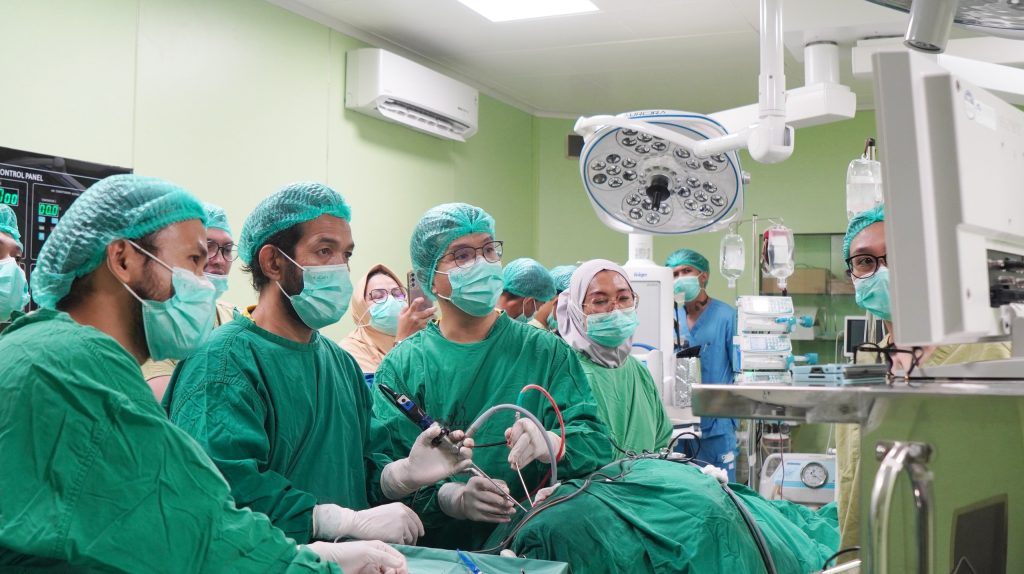Endoscopy ETOS Bedah saraf RSUD Labuang Baji 1